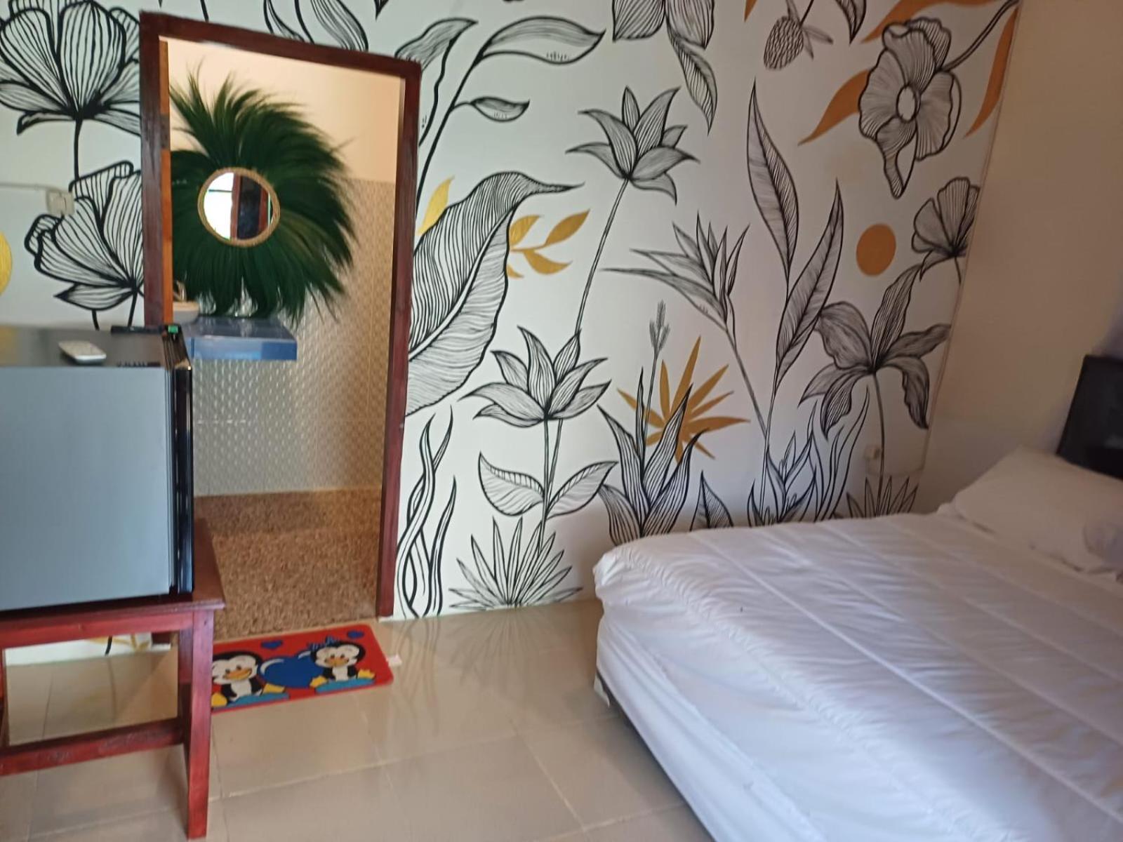 Black Sweet Bungalow Gili Air Exterior photo